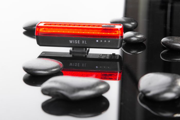 Заднє світло ONRIDE Wise XL (30 lm, 600 mAh, Type-C), з датчиком освітленості