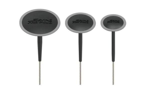 Ремкомплект для безкамерок Lezyne TUBELESS PRO PLUGS чорний Y17 Ремкомплект для безкамерок Lezyne TUBELESS PRO PLUGS чорний Y17