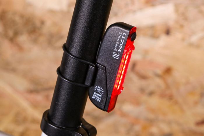 Заднє світло LEZYNE STICK DRIVE Чорний 30 люменів Y14
