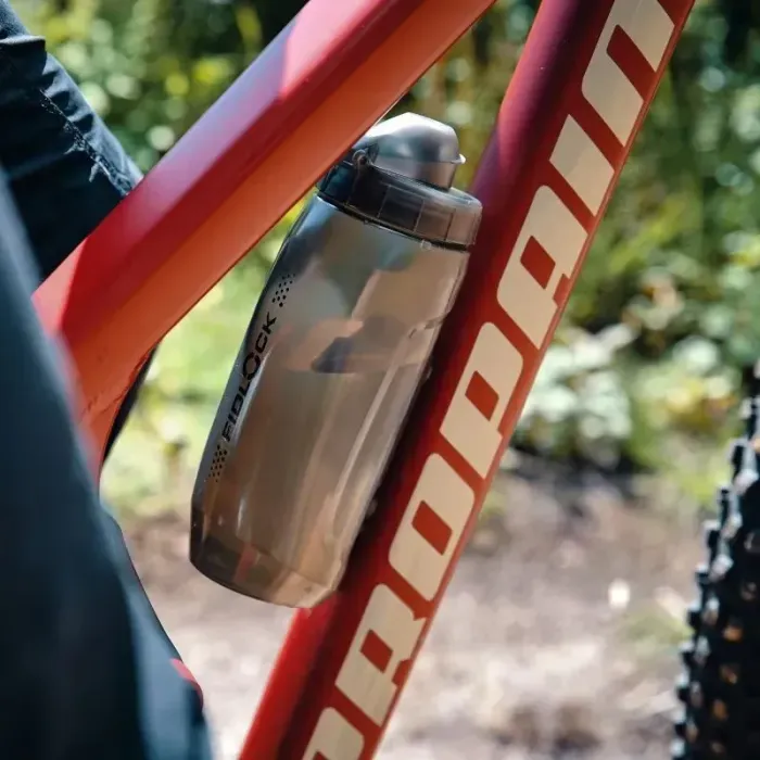Фляга з конектором та базою Fidlock TWIST bottle 590мл., прозорий/чорний