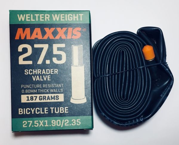 Камера Maxxis Welter Weight 27.5x1.90/2.35 AV Камера Maxxis Welter Weight 27.5x1.90/2.35 AV